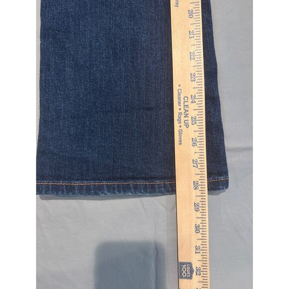 American Eagle Favorite Boyfriend Stretch Jeans Size 8 - Picture 3 of 9
